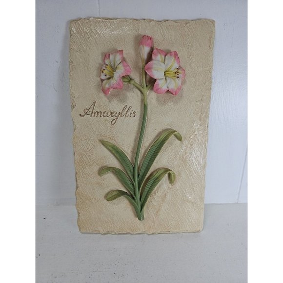 Home Interior’s 3-D Amaryllis Wall Plaque 2004 11” x 7” Wall Hanging - Picture 1 of 5